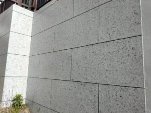 土木分野での『ガッチリ浸透プライマーW』施工実績のご紹介 - 左官建材 